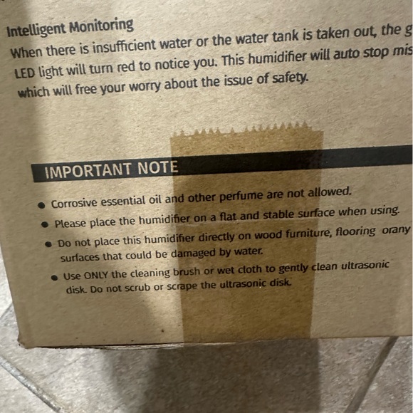 Victsing- Ultrasonic  cool  mist humidifier 2.0L - Picture 7 of 9